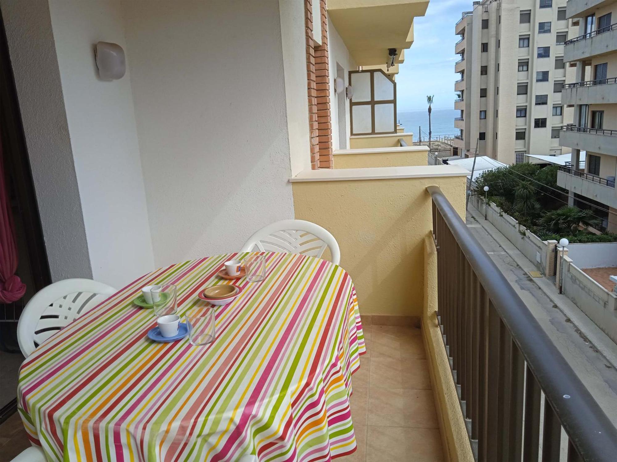 Peñíscola Apartamentos Kronos 3000 מראה חיצוני תמונה